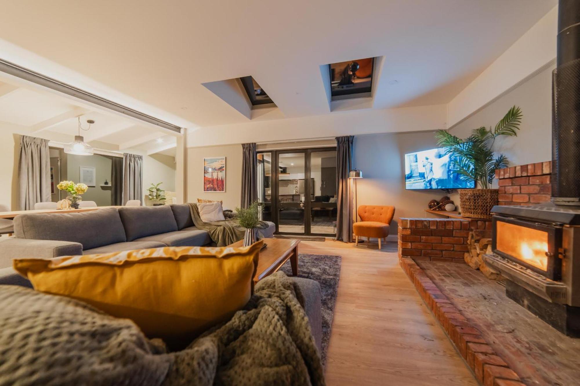 Galaxy 3Br Modern Home With Fireplace Outdoor Spa 레이크 테카포 외부 사진